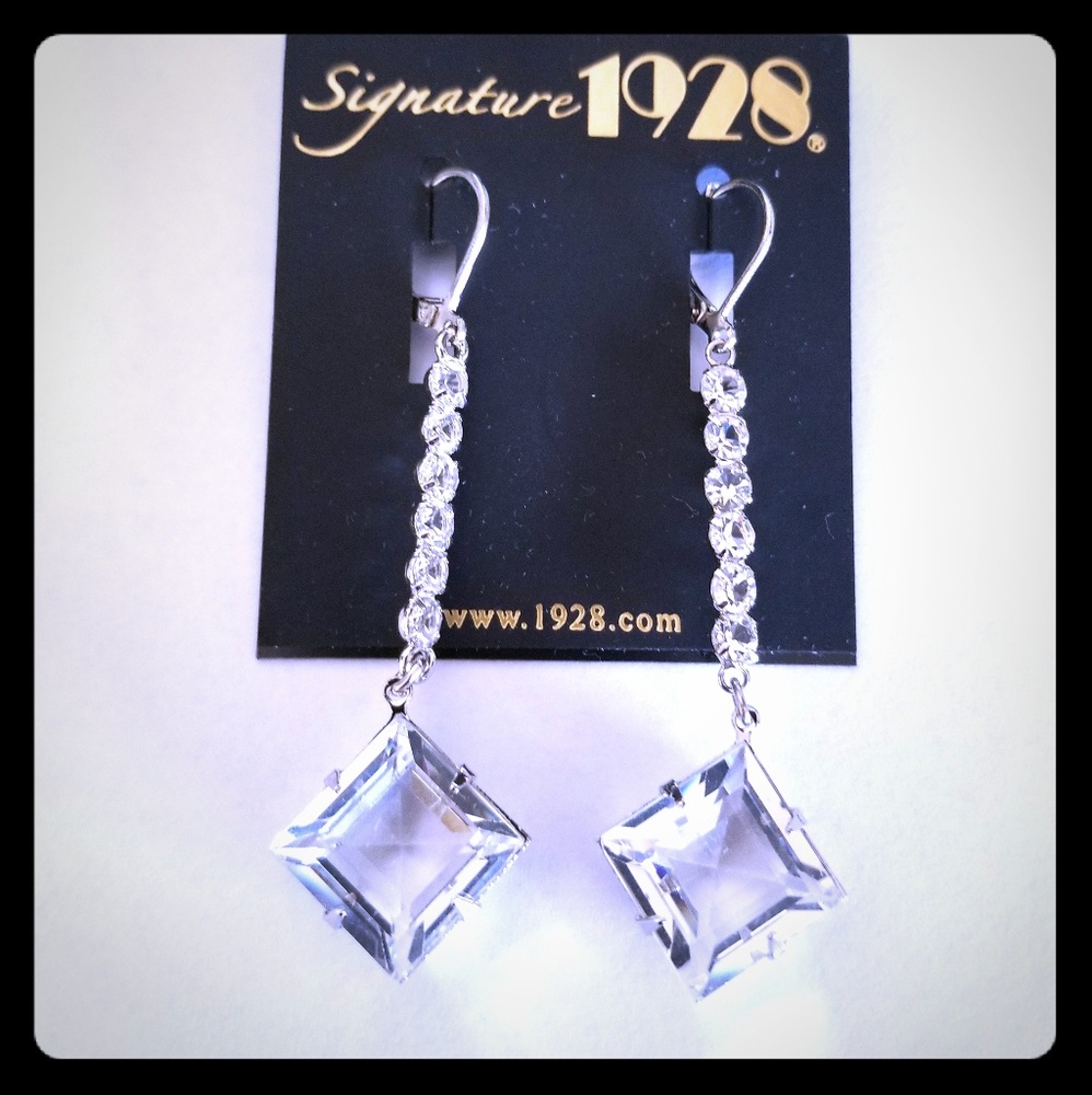 Swarovski 1928 pendent earrings